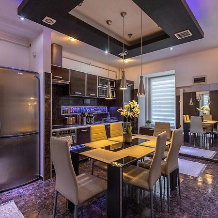 City Vibes Apartment - 3 Bdrms Budapeszt Zewnętrze zdjęcie